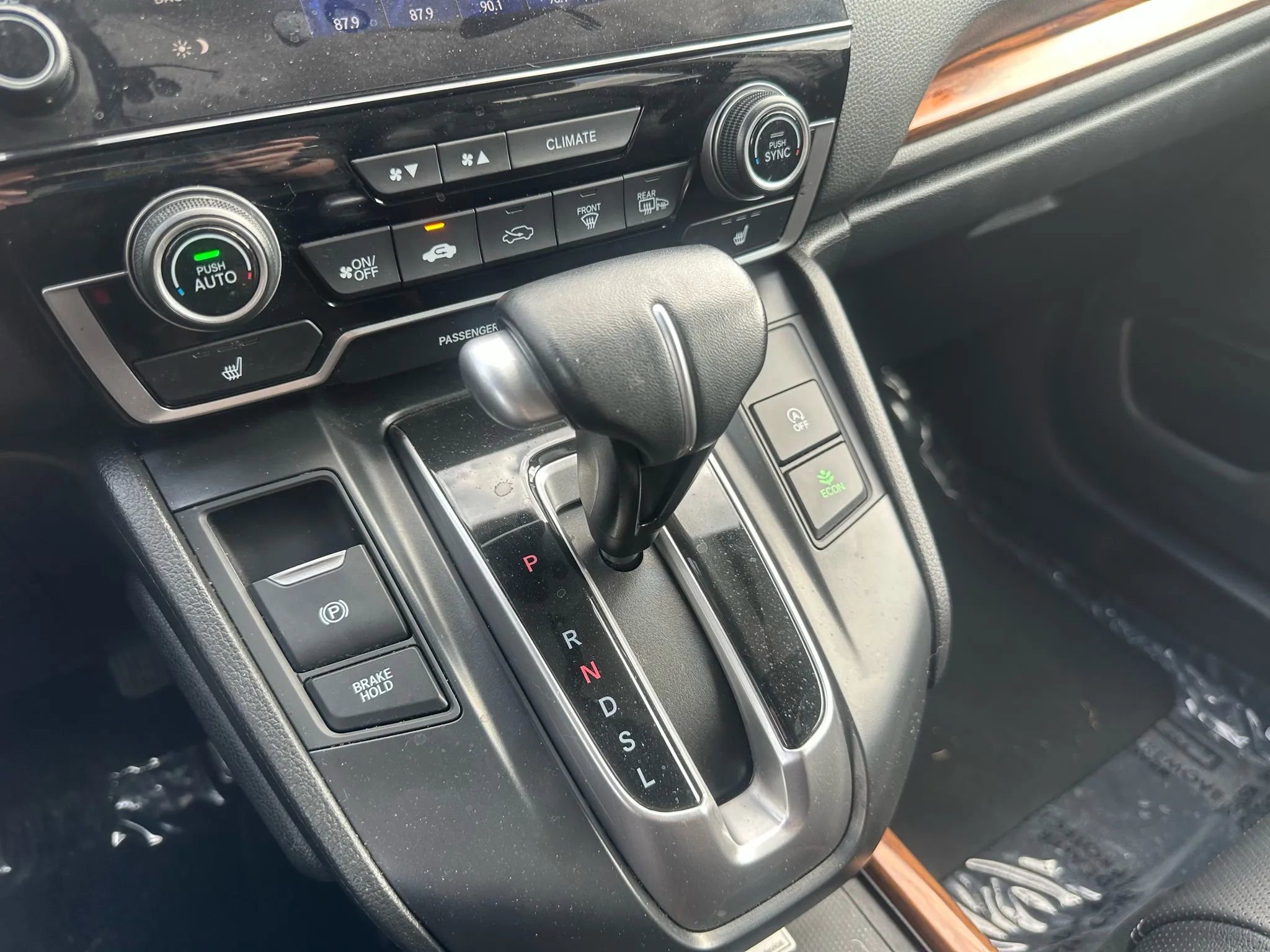 Used 2022 Honda CR-V Touring image 16