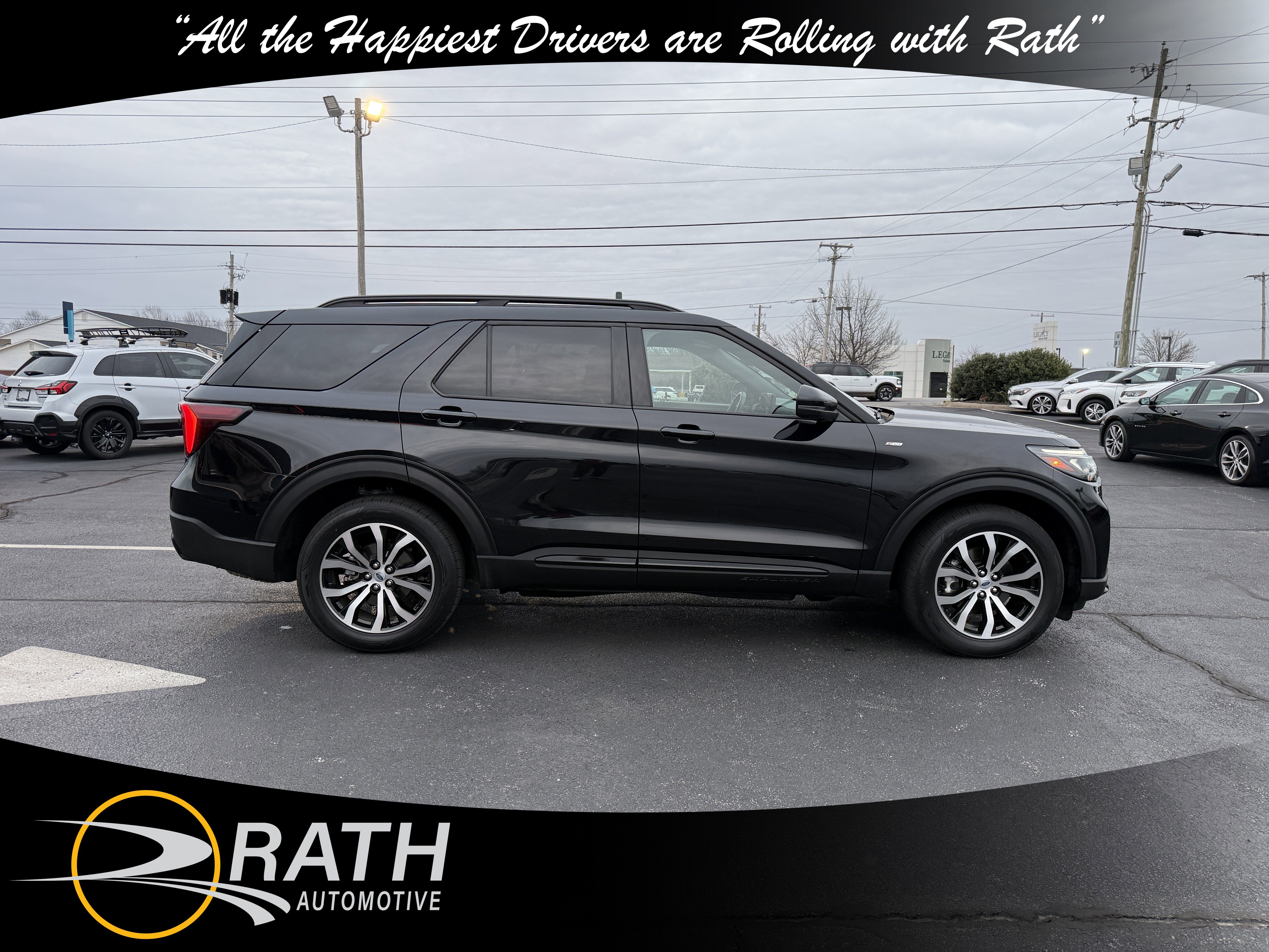 Used 2025 Ford Explorer ST-Line AWD/4WD image 10