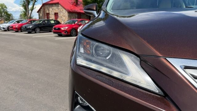 Used 2017 Lexus RX 450h AWD w/ Cold Weather Package image 8