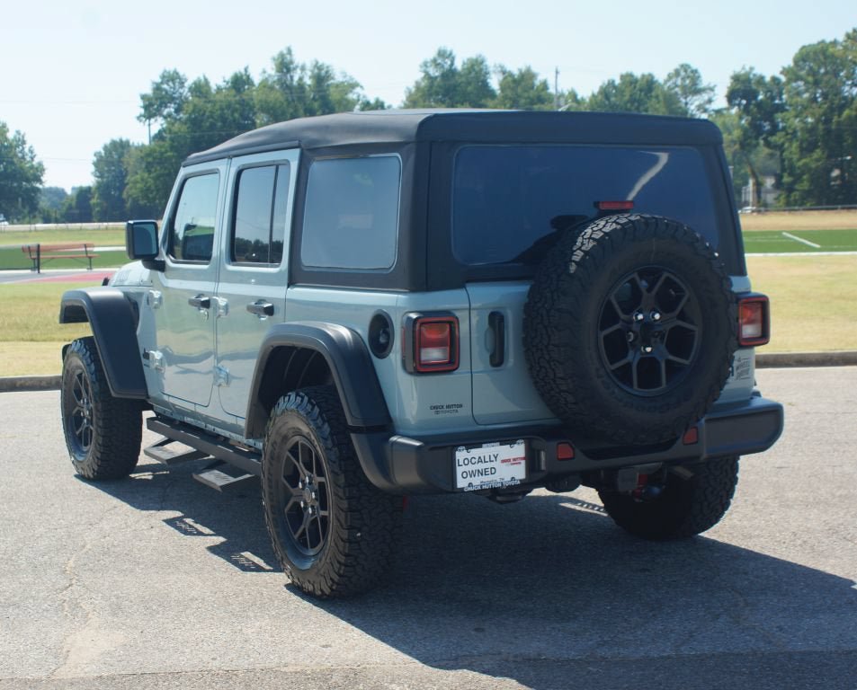 Used 2026 Jeep Wrangler Unlimited Sport AWD/4WD image 16