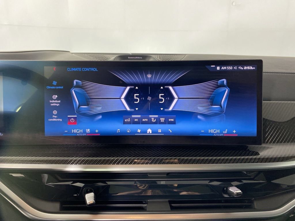 Certified 2025 BMW X7 M60i AWD/4WD image 22