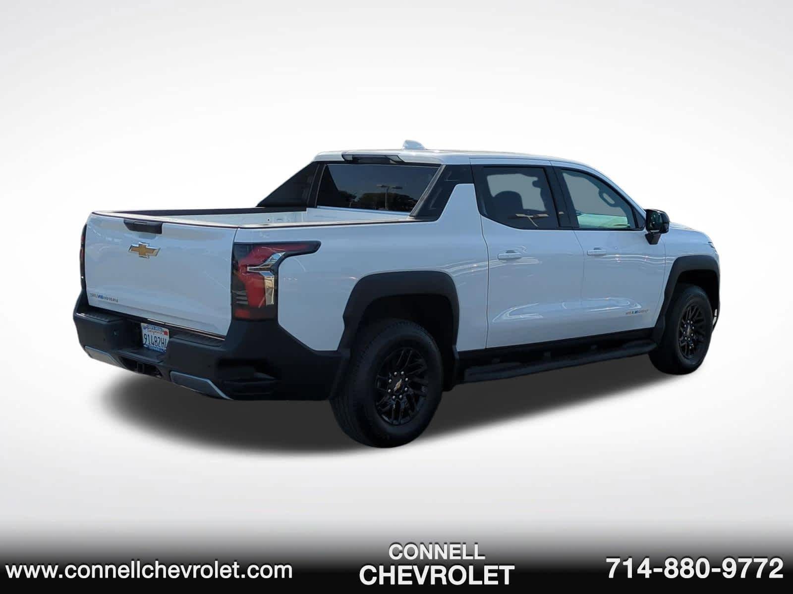 Used 2026 Chevrolet Silverado EV LT AWD/4WD image 5