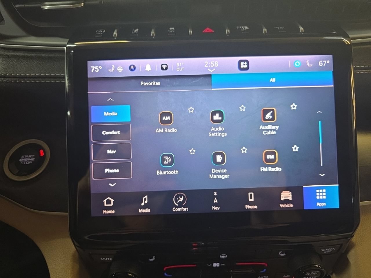 Used 2023 Jeep Grand Cherokee Limited RWD image 18