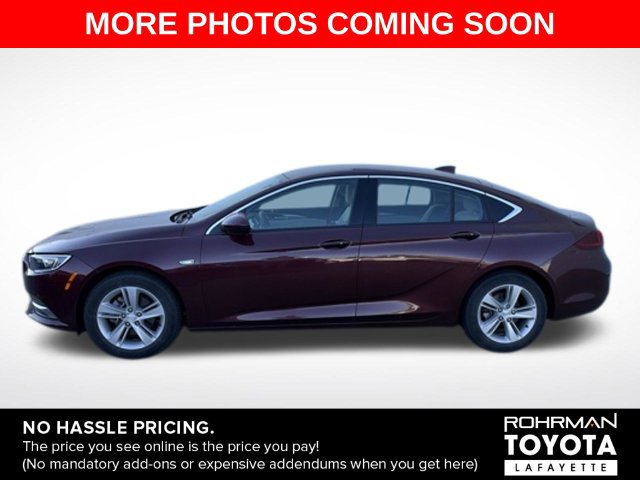 Used 2018 Buick Regal Preferred w/ Sights and Sounds Package FWD image 4