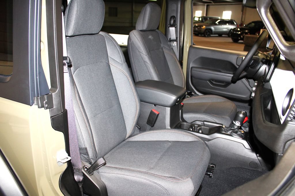New 2026 Jeep Wrangler Sport AWD/4WD image 24