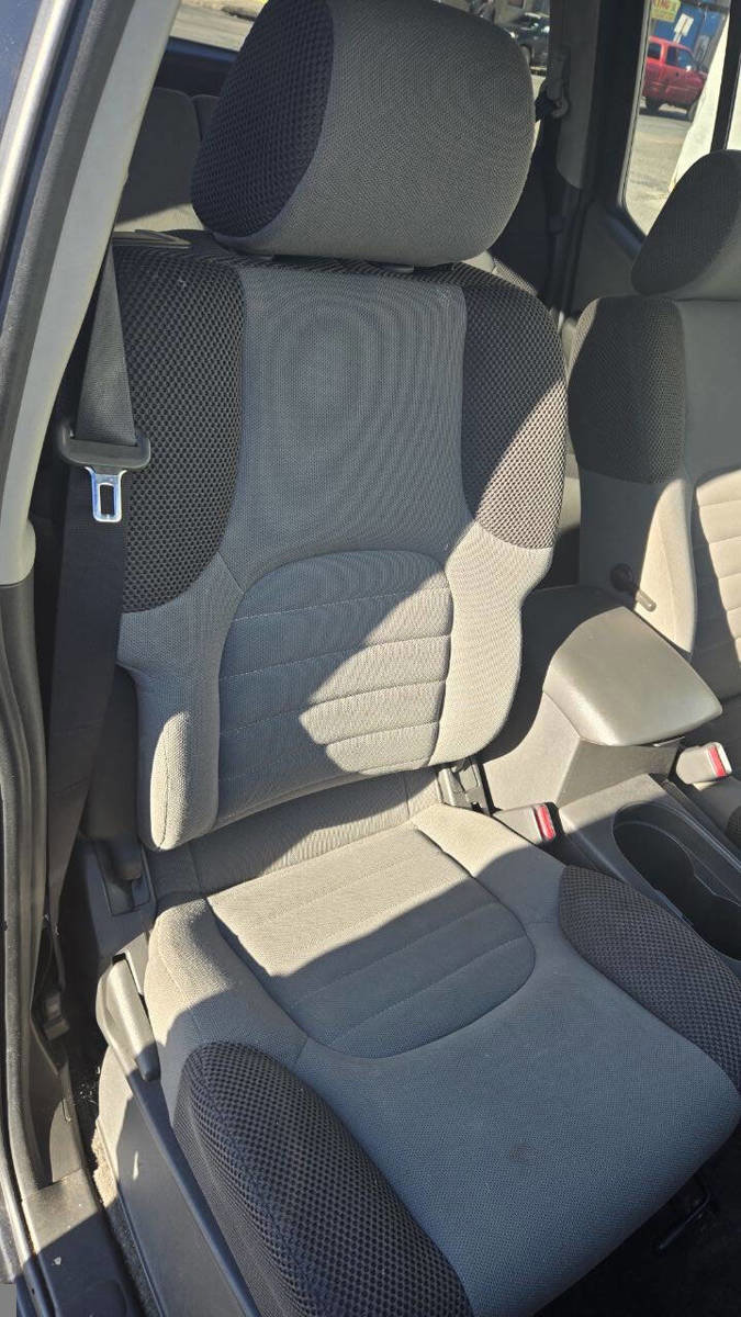 Used 2005 Nissan Xterra SE image 14