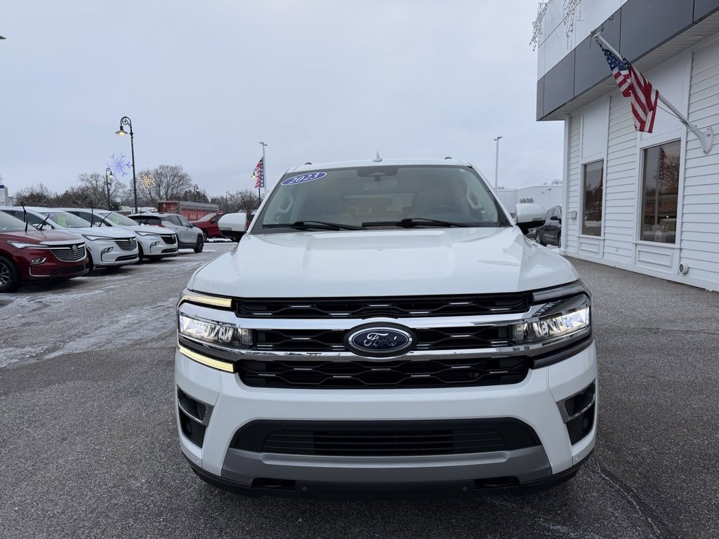Used 2023 Ford Expedition Max Limited image 2