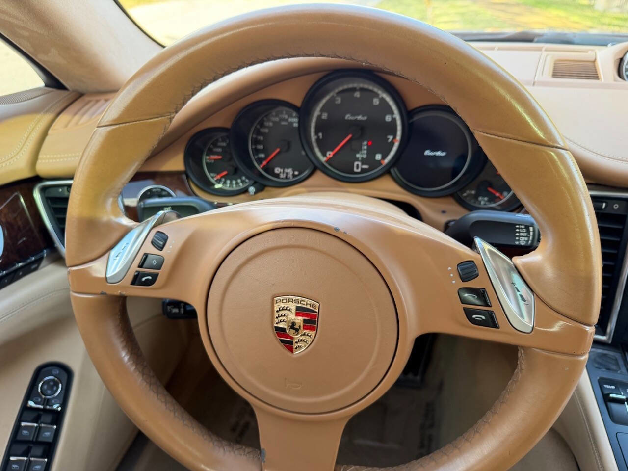 Used 2010 Porsche Panamera Turbo image 27