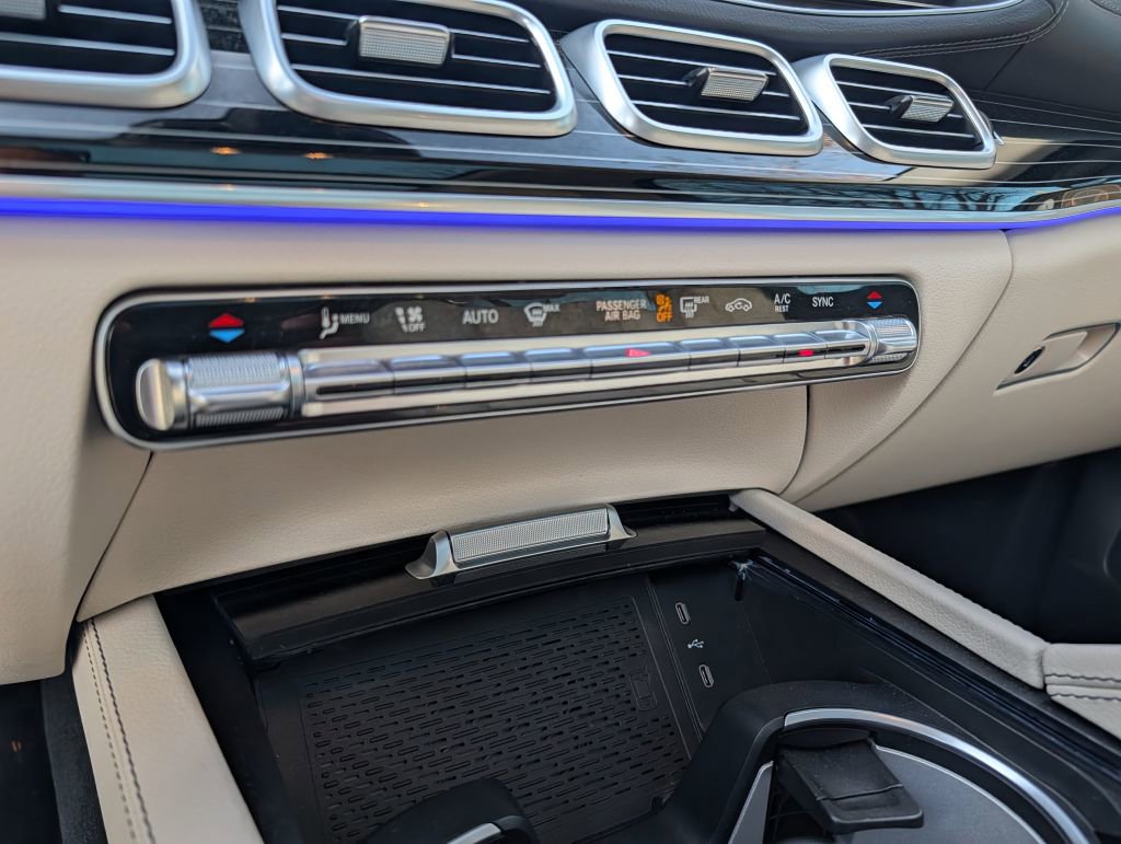 Used 2026 Mercedes-Benz GLS 450 4MATIC image 28