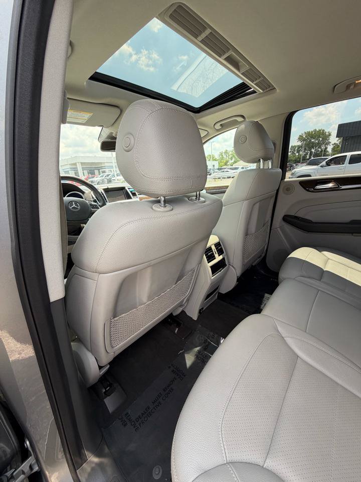 Used 2015 Mercedes-Benz ML 350 4MATIC image 36