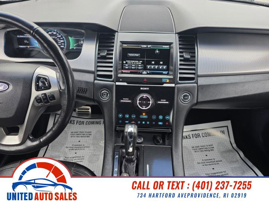 Used 2015 Ford Taurus SHO w/ Equipment Group 401A image 15