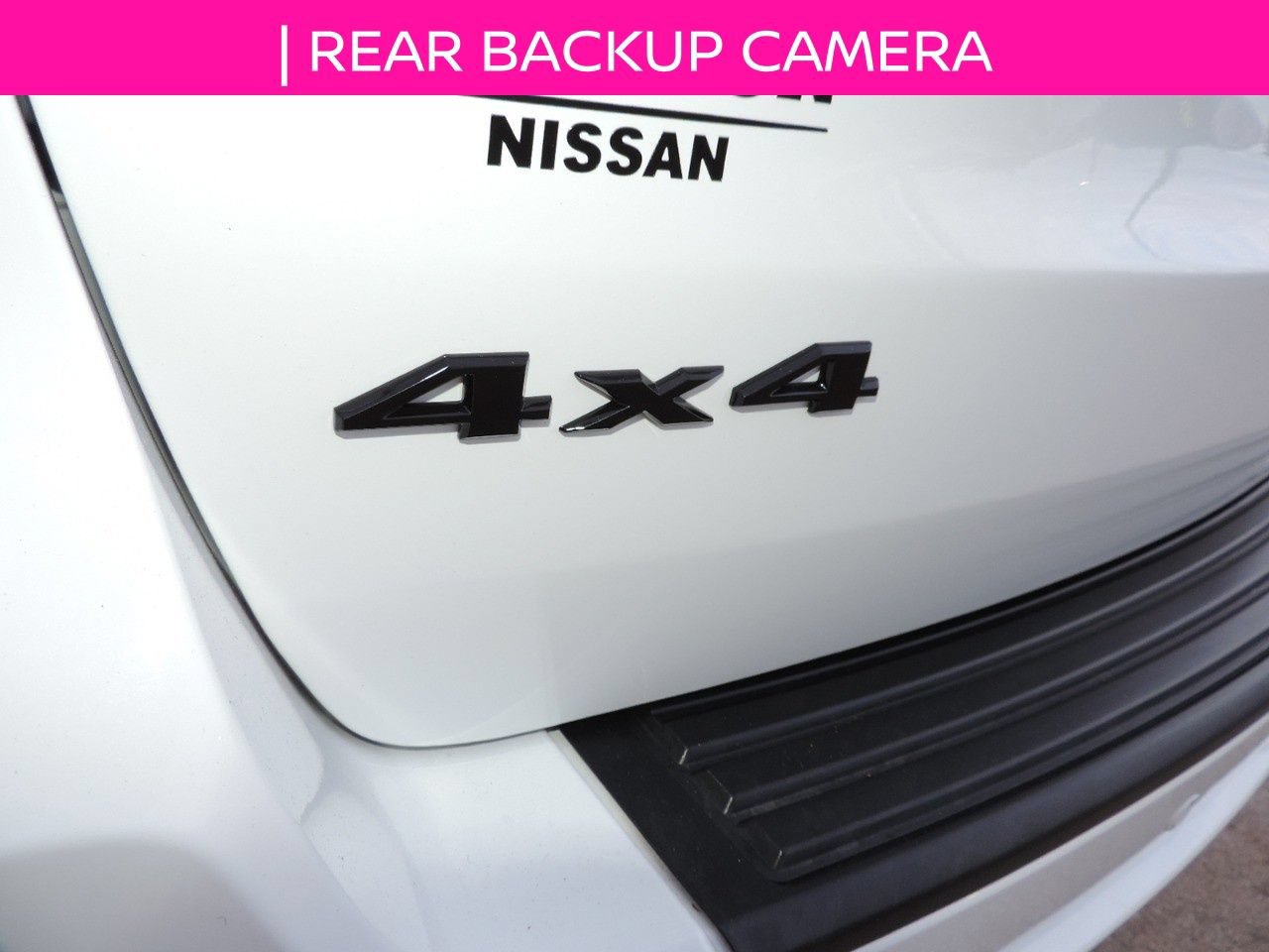 Used 2021 Jeep Grand Cherokee Laredo X AWD/4WD image 12