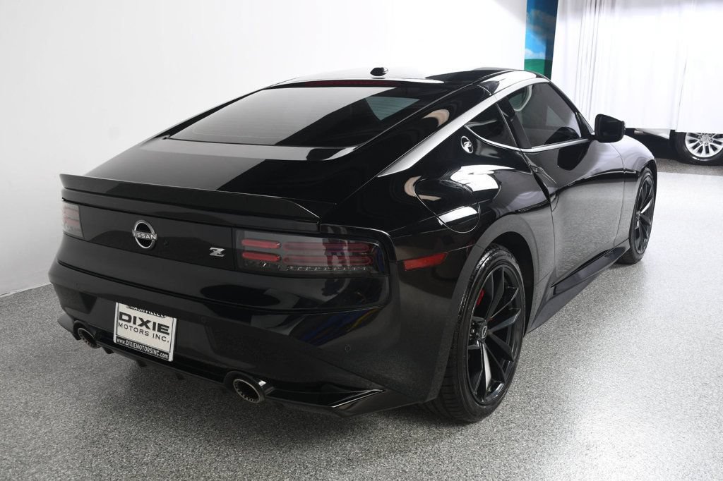 Used 2024 Nissan Z Performance w/ Floor Mat Package RWD image 9