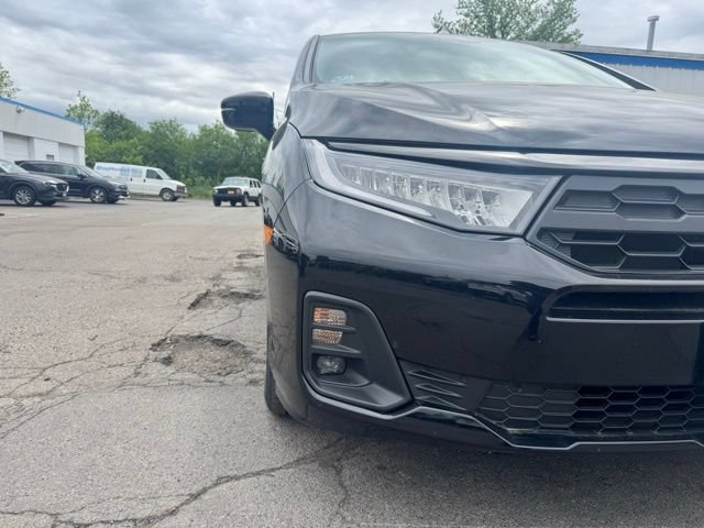 Used 2025 Honda Odyssey Sport-L image 9