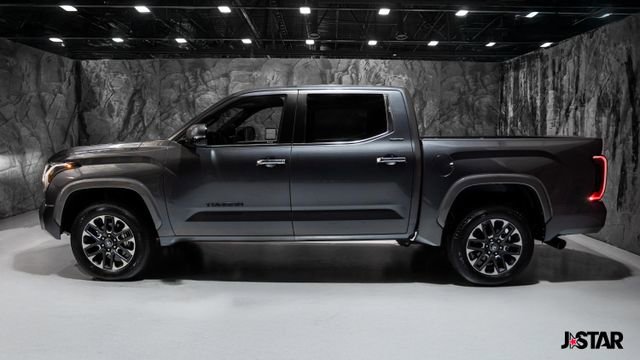 Used 2025 Toyota Tundra Limited image 26