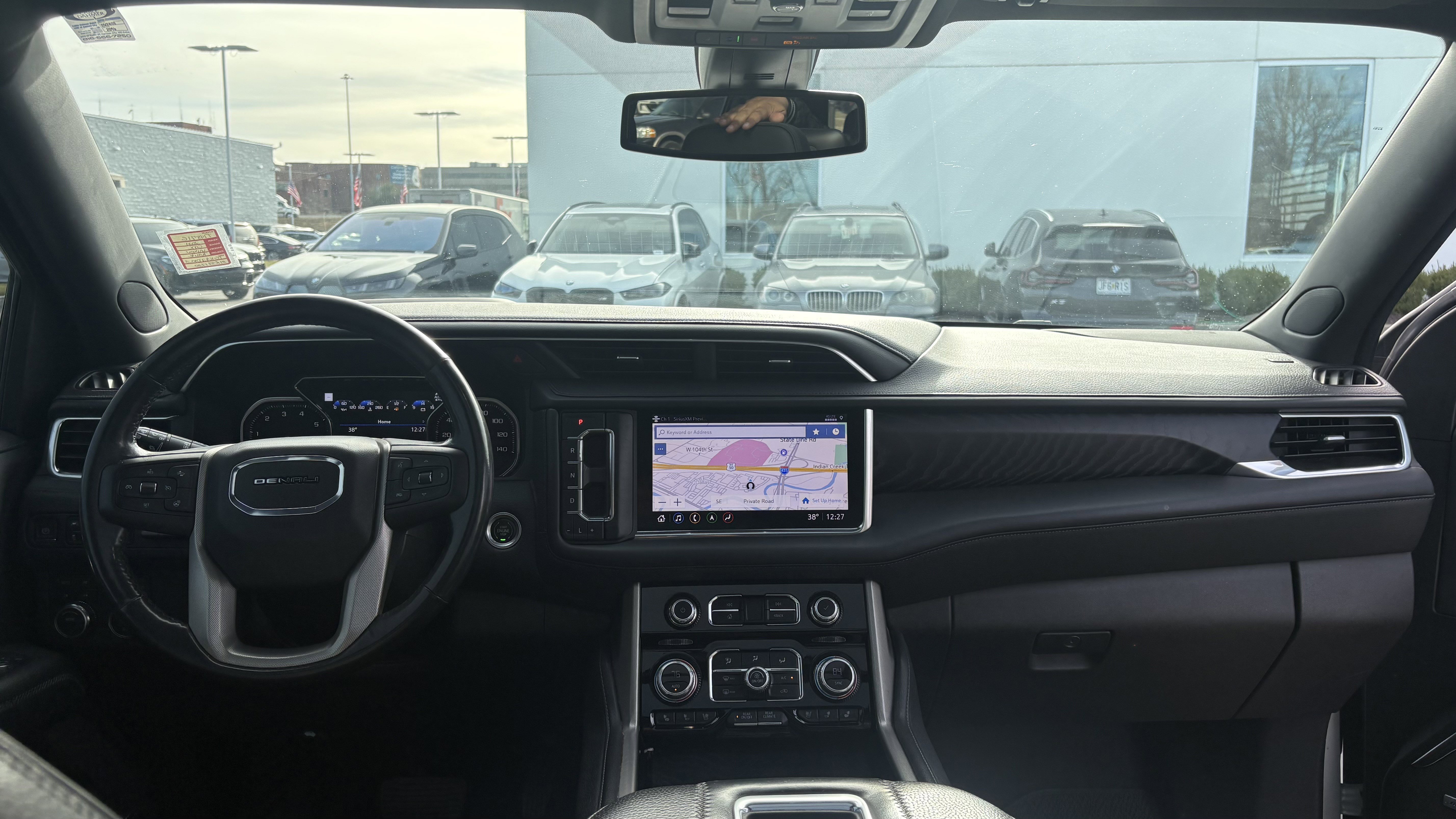 Used 2021 GMC Yukon Denali image 30