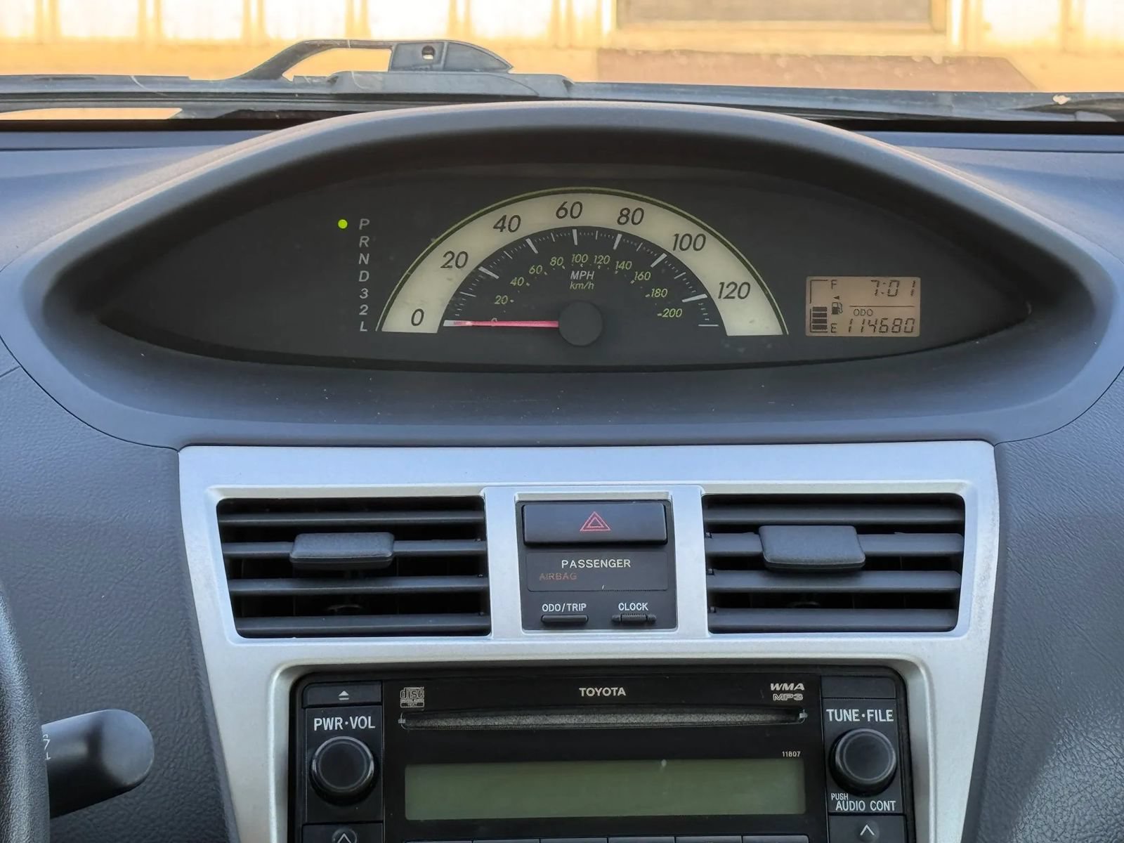 Used 2007 Toyota Yaris S FWD image 4