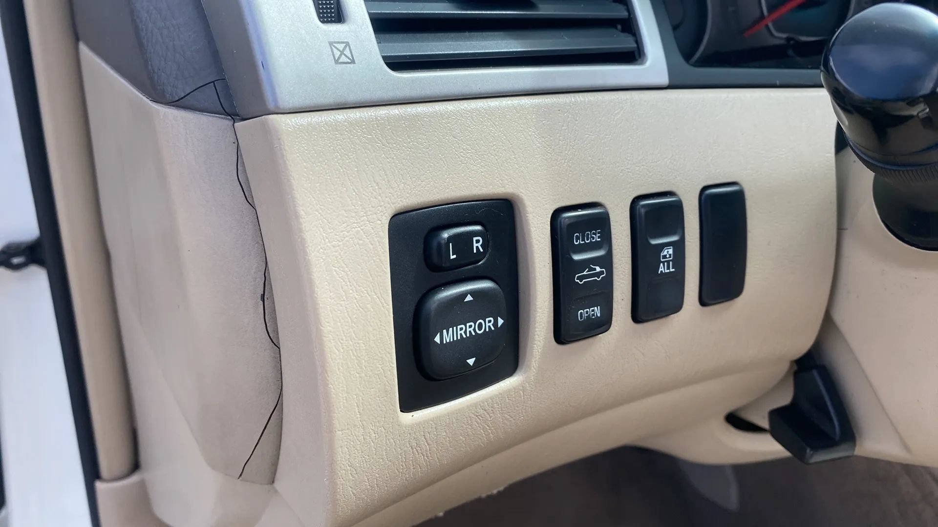 Used 2007 Toyota Solara SE Sport FWD image 17