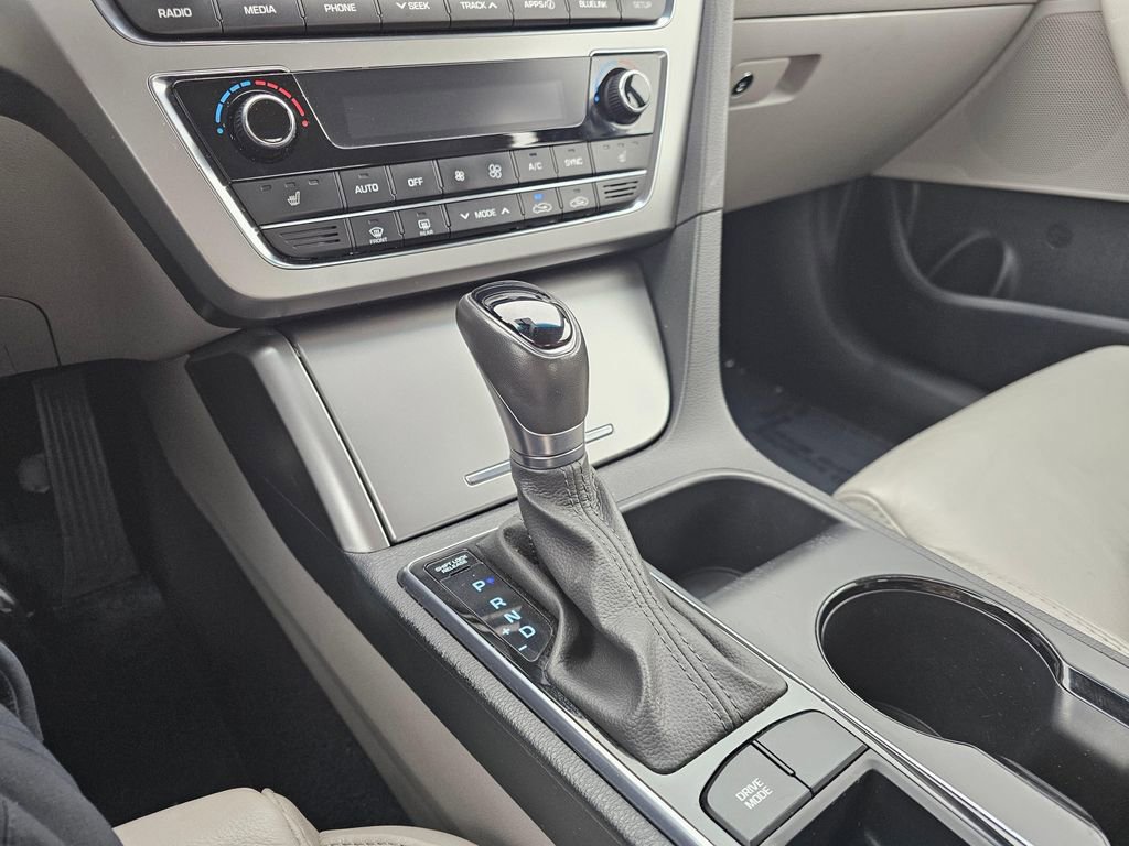 Used 2016 Hyundai Sonata Sport w/ Option Group 02 image 29