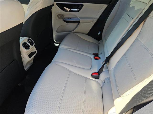 New 2026 Mercedes-Benz GLC 300 image 15