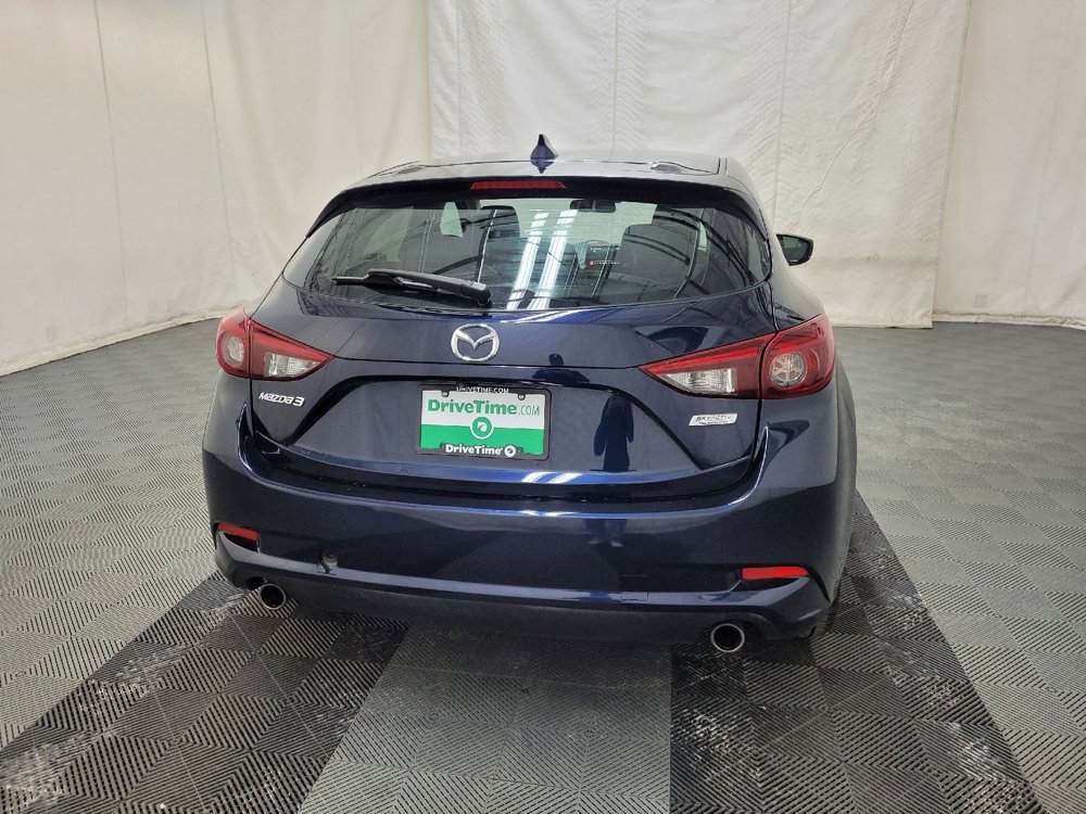 Used 2018 MAZDA MAZDA3 Grand Touring FWD image 7