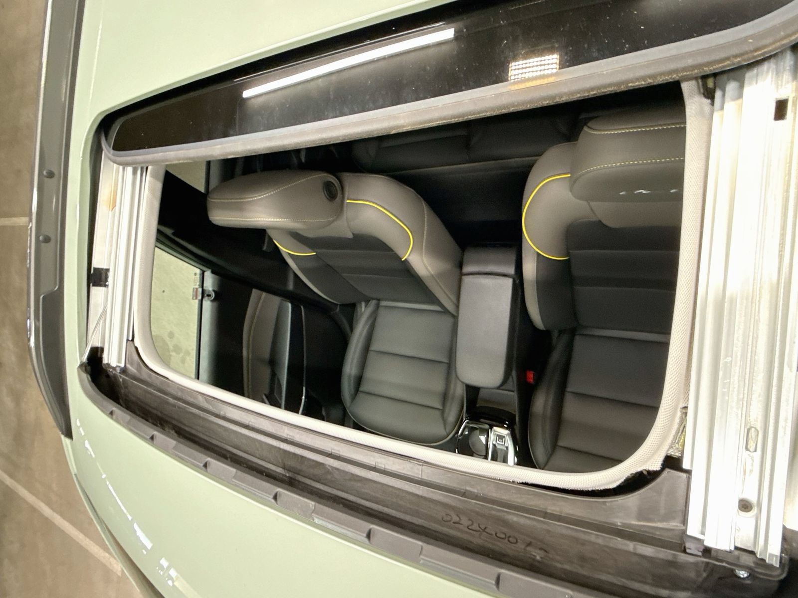 New 2026 Chevrolet Trax ACTIV w/ Sunroof Package FWD image 25