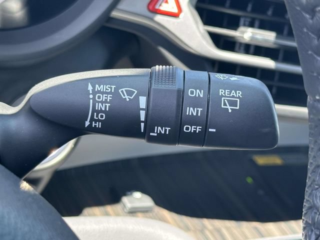 Used 2023 Toyota Sienna Limited AWD/4WD image 31