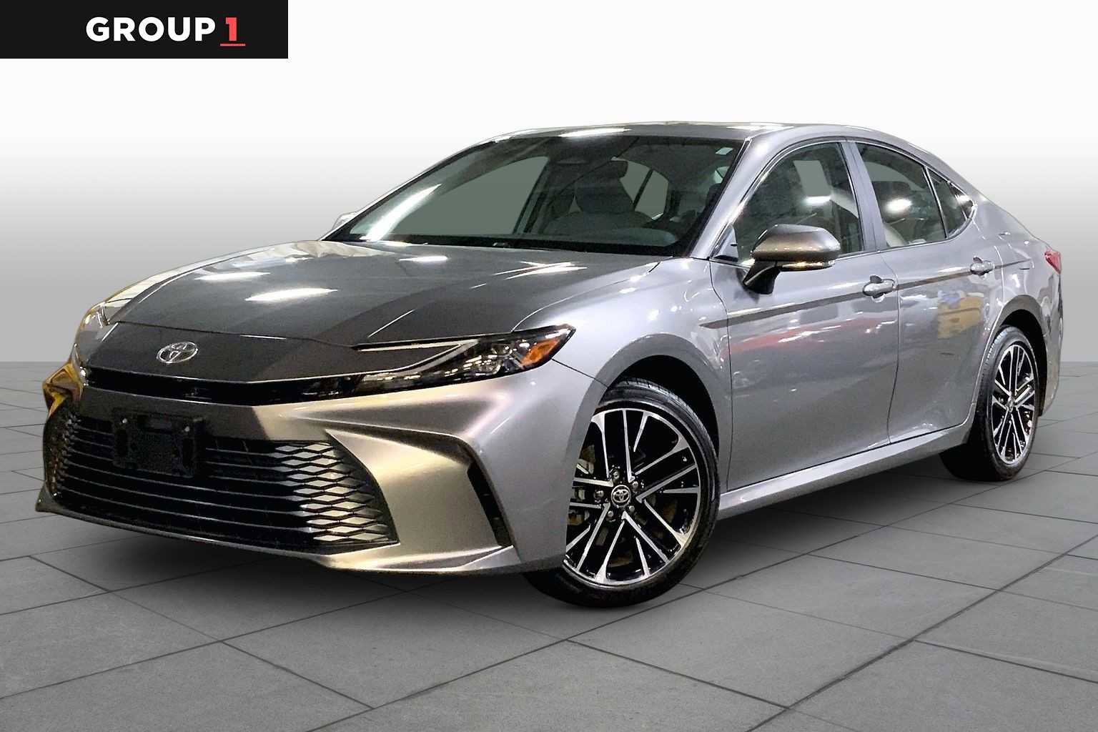 Used 2025 Toyota Camry XLE