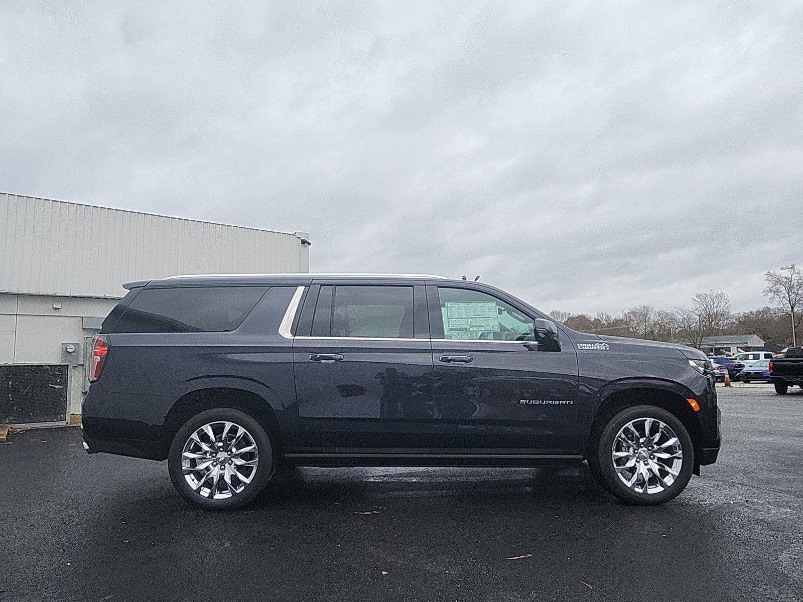 New 2024 Chevrolet Suburban High Country image 6