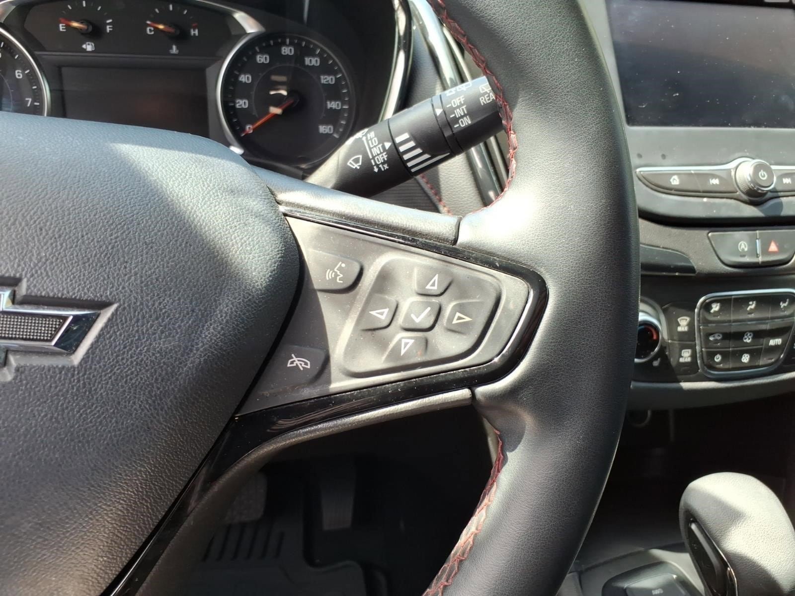 Used 2023 Chevrolet Equinox RS AWD/4WD image 11