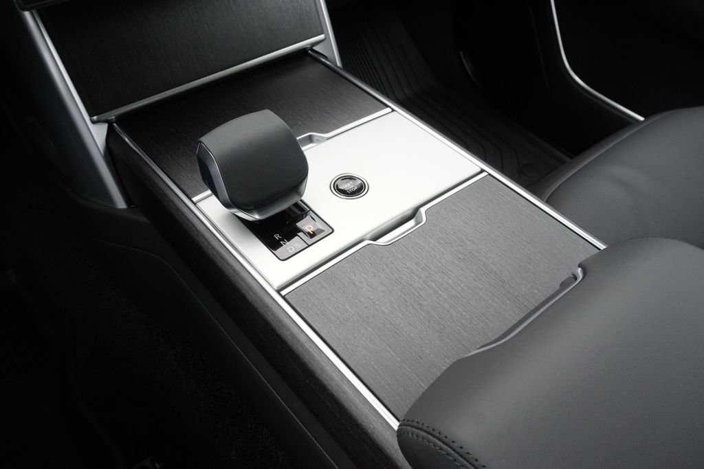 New 2026 Land Rover Range Rover SE AWD/4WD image 14