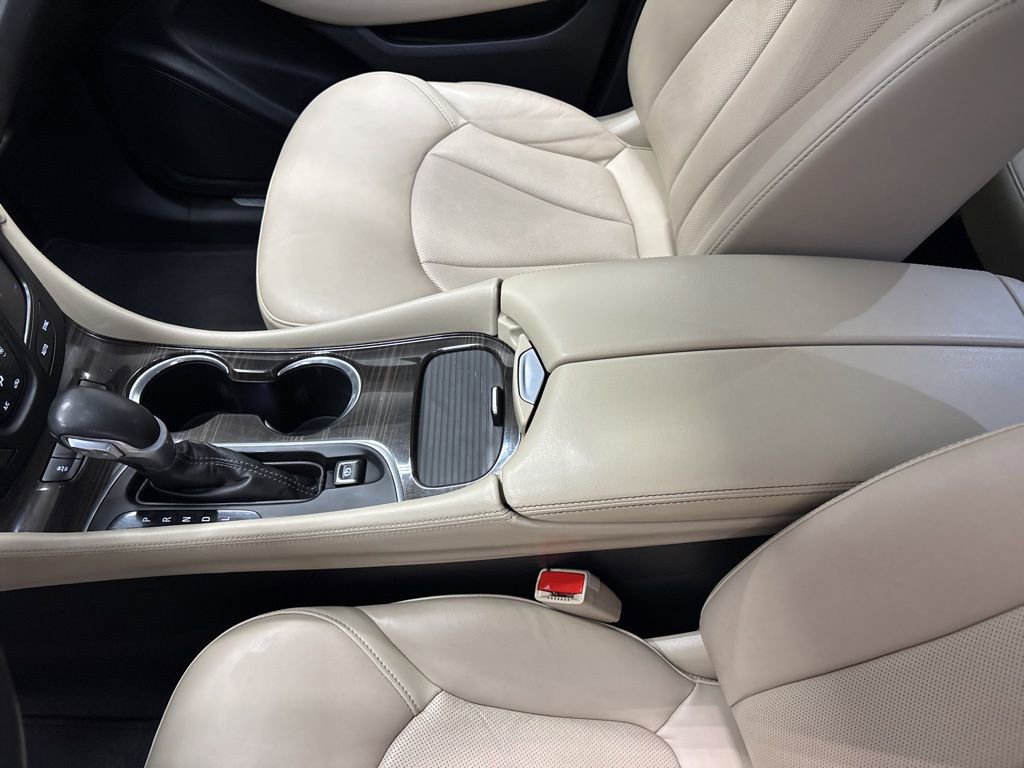 Used 2019 Buick Envision Essence image 14