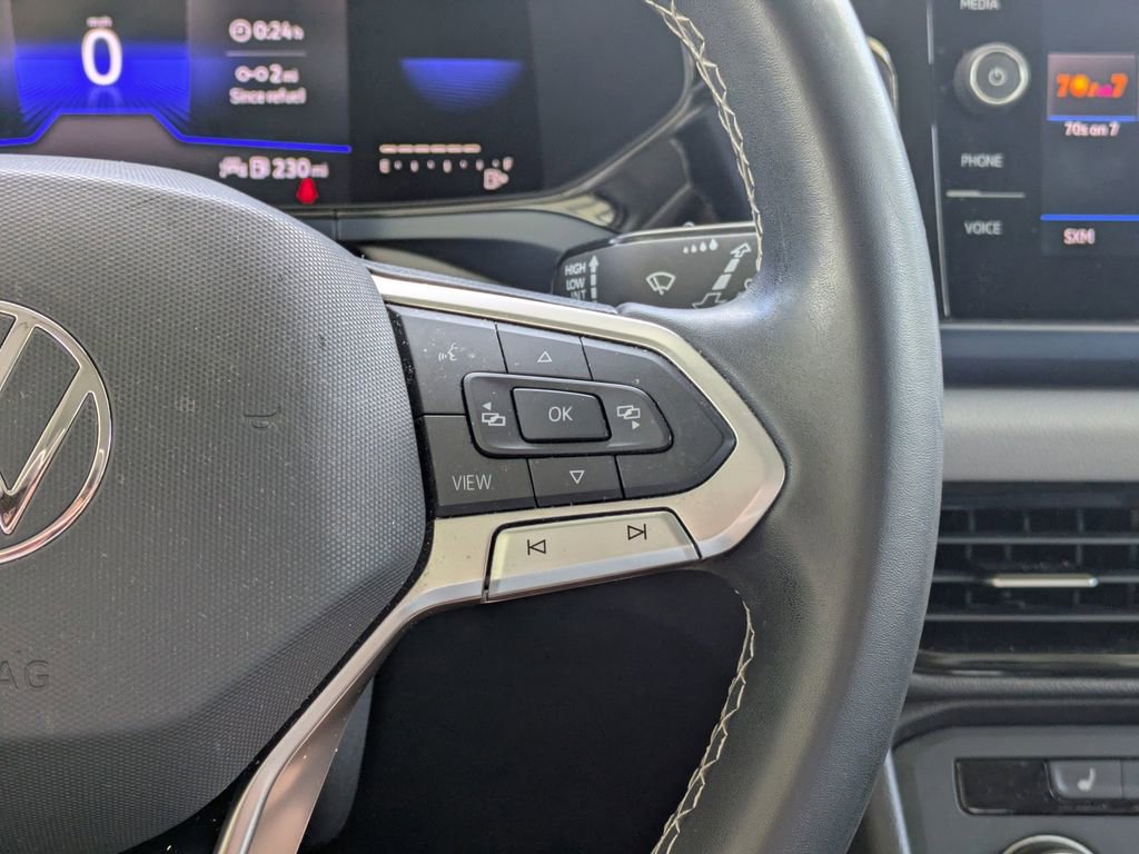 Used 2022 Volkswagen Taos SE image 17