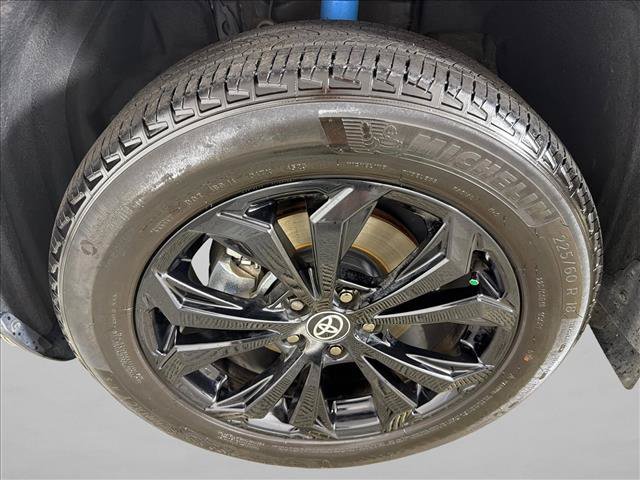 Used 2024 Toyota RAV4 SE AWD/4WD image 11
