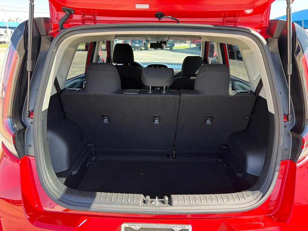 Used 2024 Kia Soul LX w/ Option Group 015 image 22
