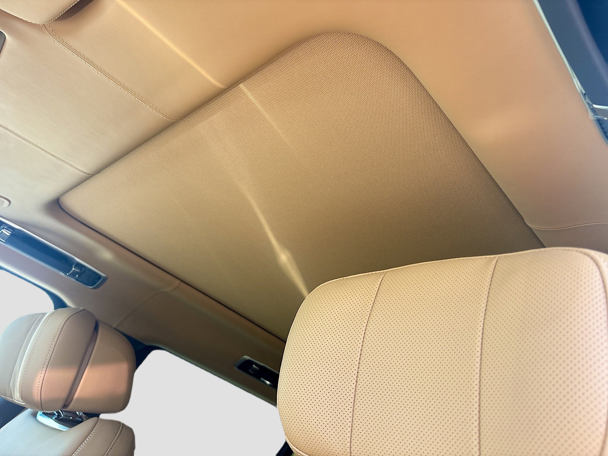 New 2026 Land Rover Range Rover Long Wheelbase Autobiography image 29