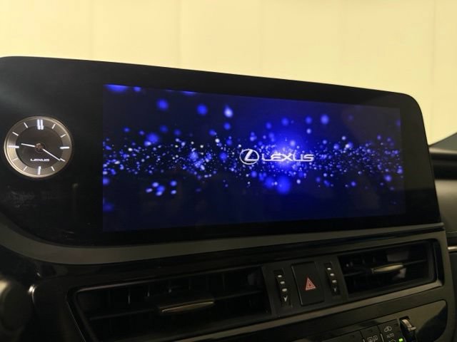 Certified 2023 Lexus ES 300h w/ Premium Package FWD image 21
