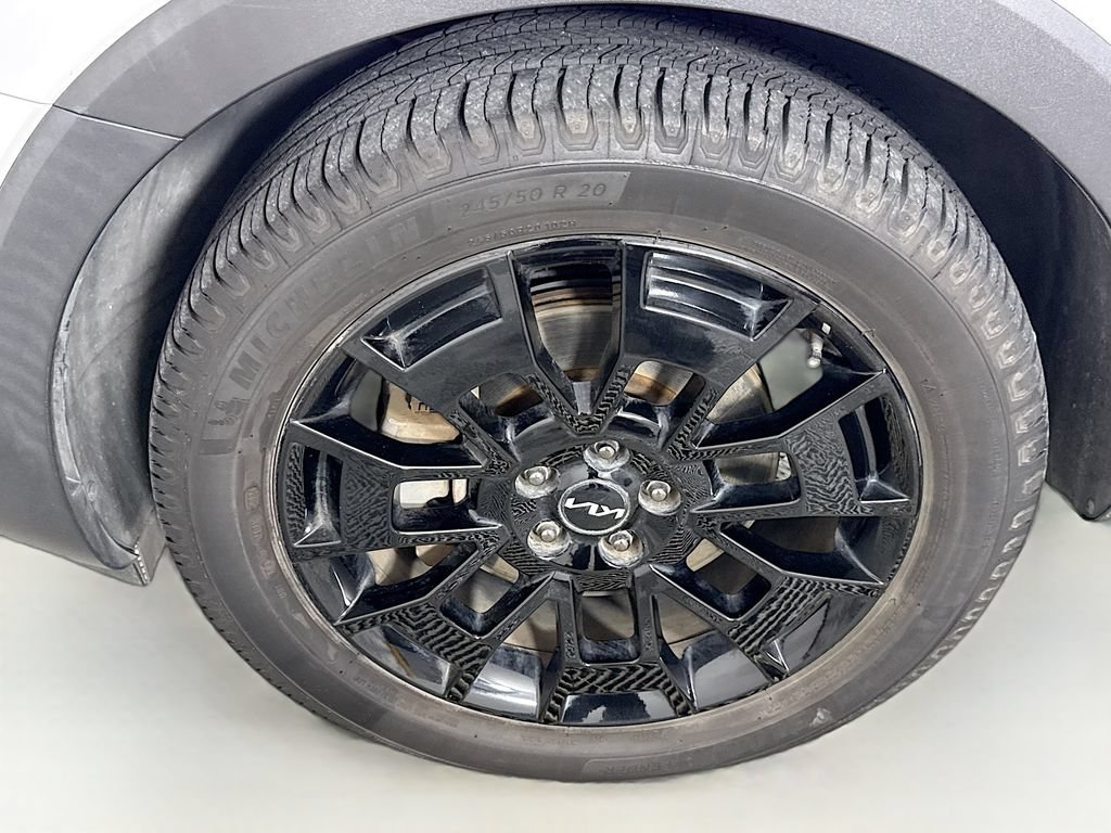 Used 2022 Kia Telluride SX w/ SX Prestige Package AWD/4WD image 31
