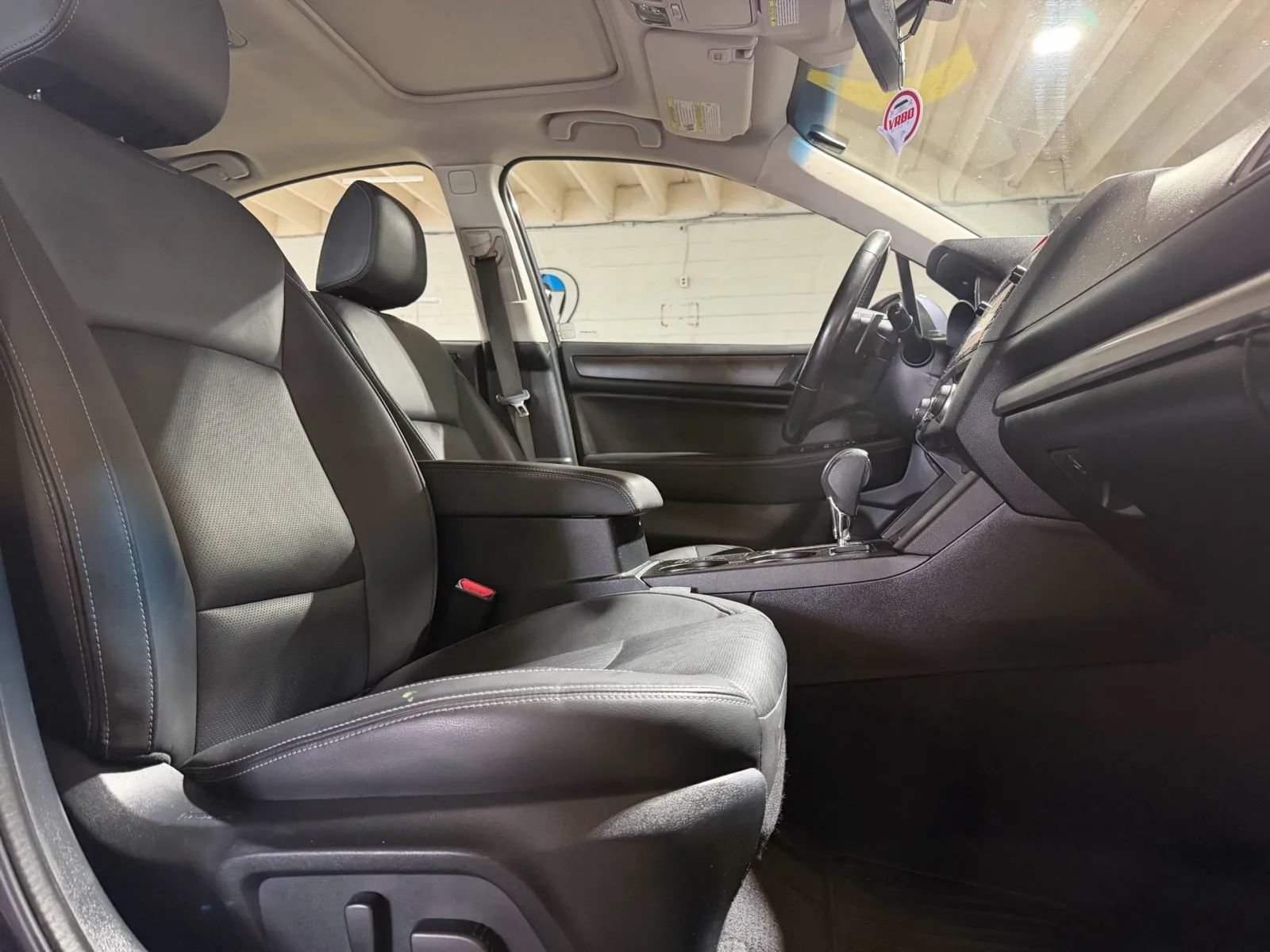 Used 2015 Subaru Legacy 2.5i Limited AWD/4WD image 10