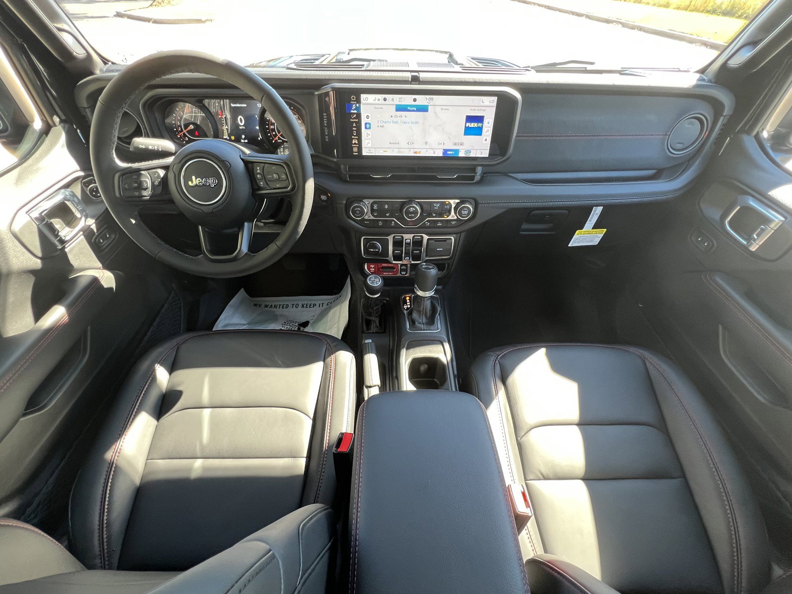 New 2026 Jeep Wrangler Unlimited Rubicon image 18