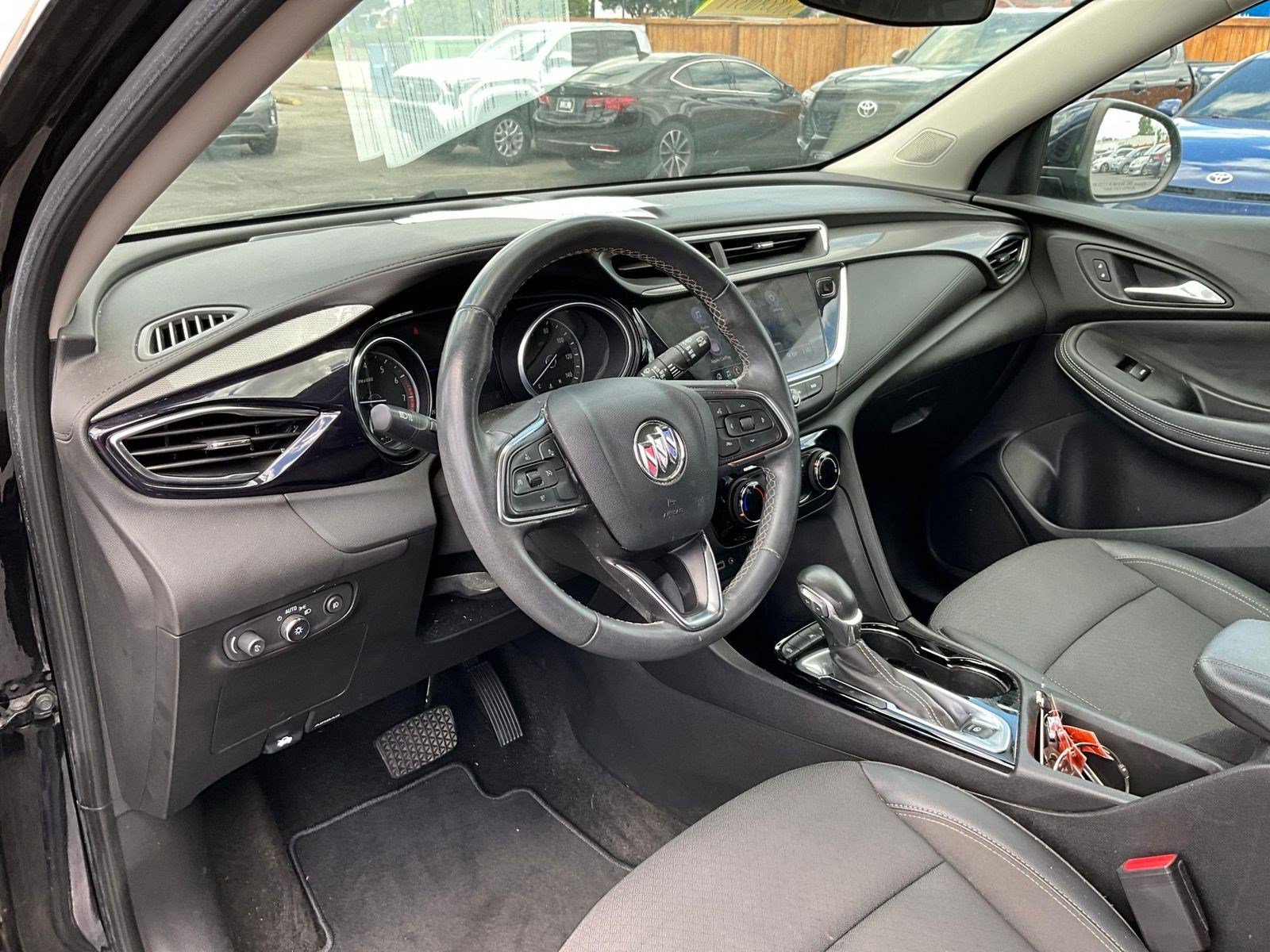 Used 2022 Buick Encore GX Preferred w/ Sport Touring Package FWD image 16