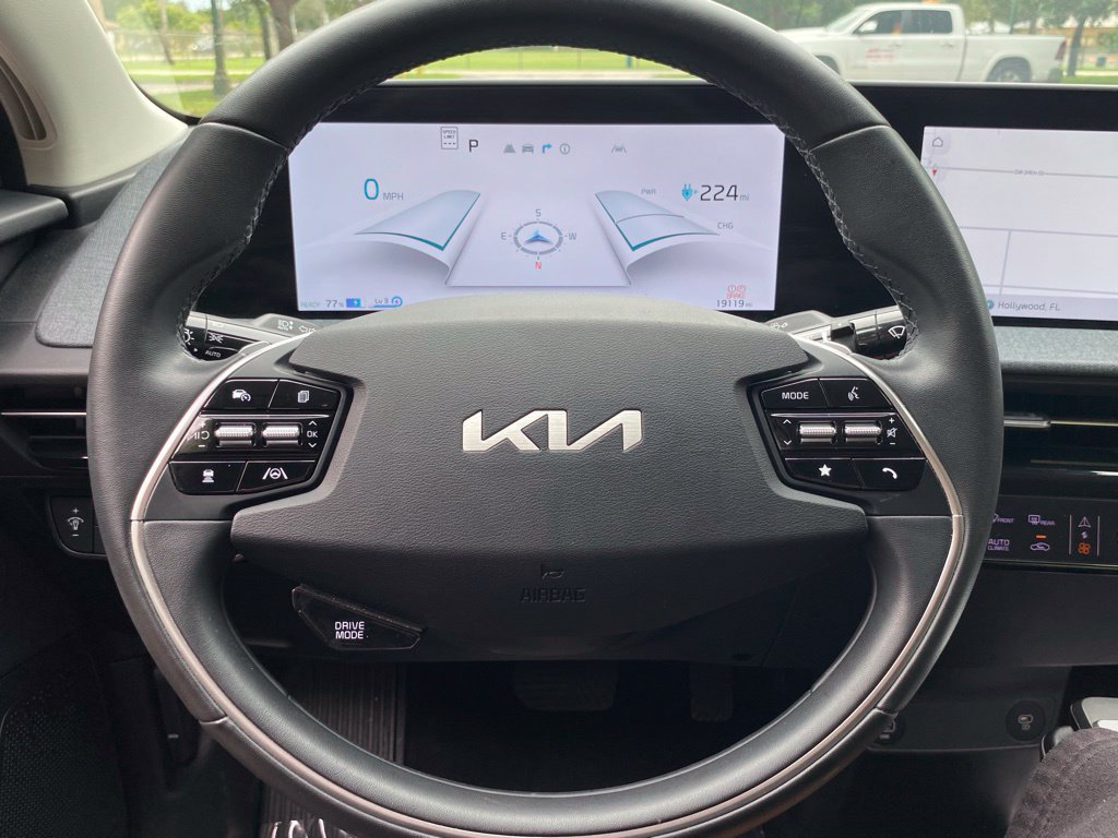 Used 2024 Kia EV6 Light RWD image 19