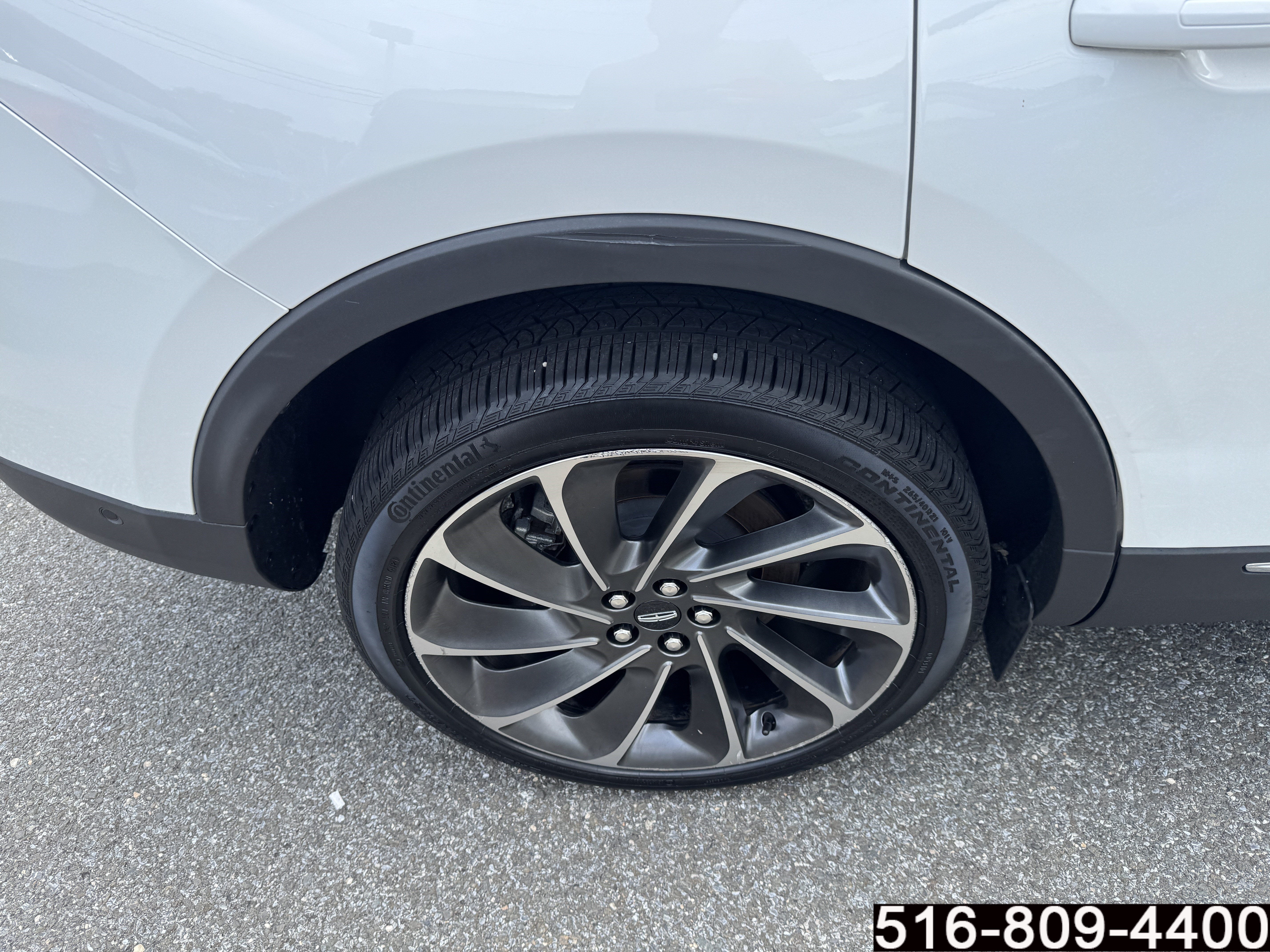 Used 2022 Lincoln Nautilus Reserve w/ Equipment Group 201A AWD/4WD image 12