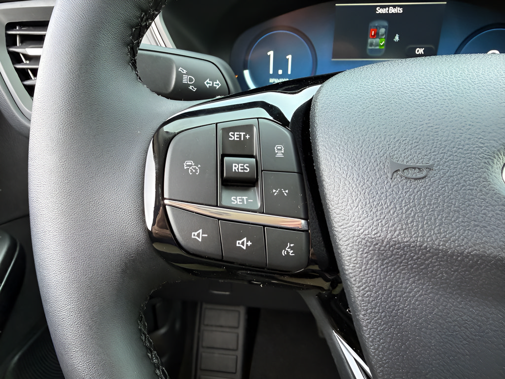 New 2026 Ford Escape Active w/ Active Premium Tech Pack AWD/4WD image 19