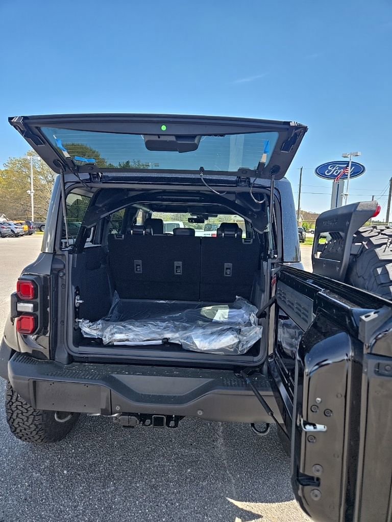 New 2026 Ford Bronco Raptor w/ Interior Carbon Fiber Pack image 11