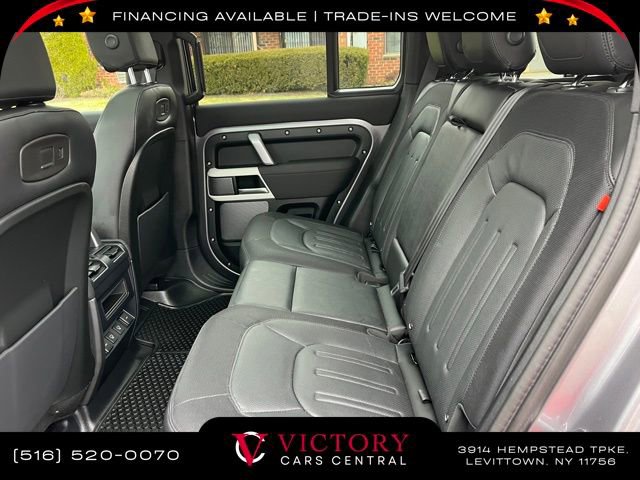 Used 2022 Land Rover Defender 110 X-Dynamic SE image 21