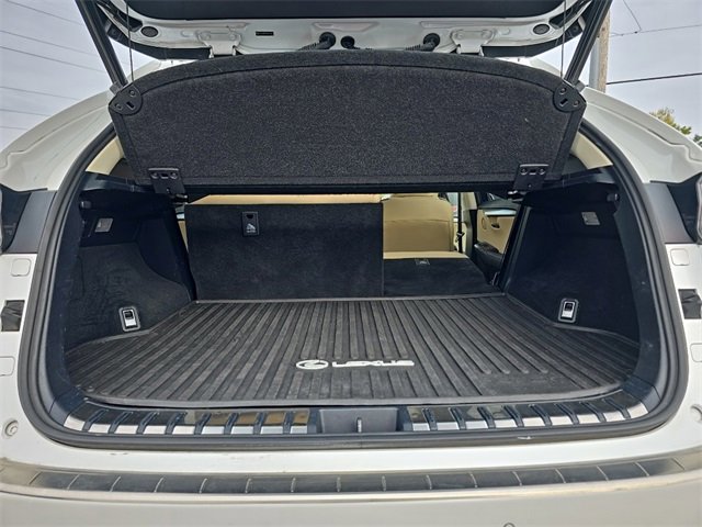 Used 2017 Lexus NX 300h AWD image 33