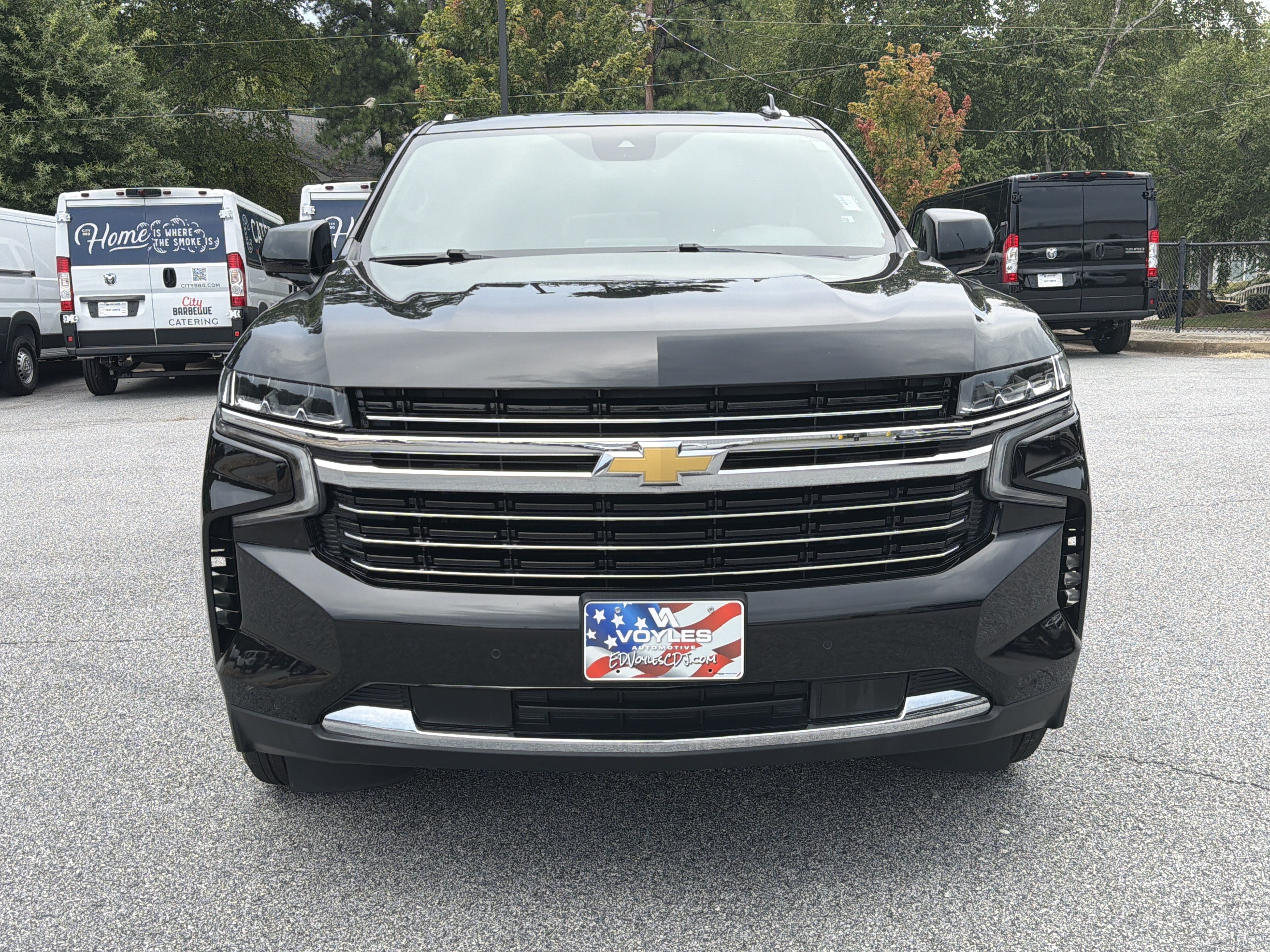 Used 2024 Chevrolet Tahoe LT RWD image 2