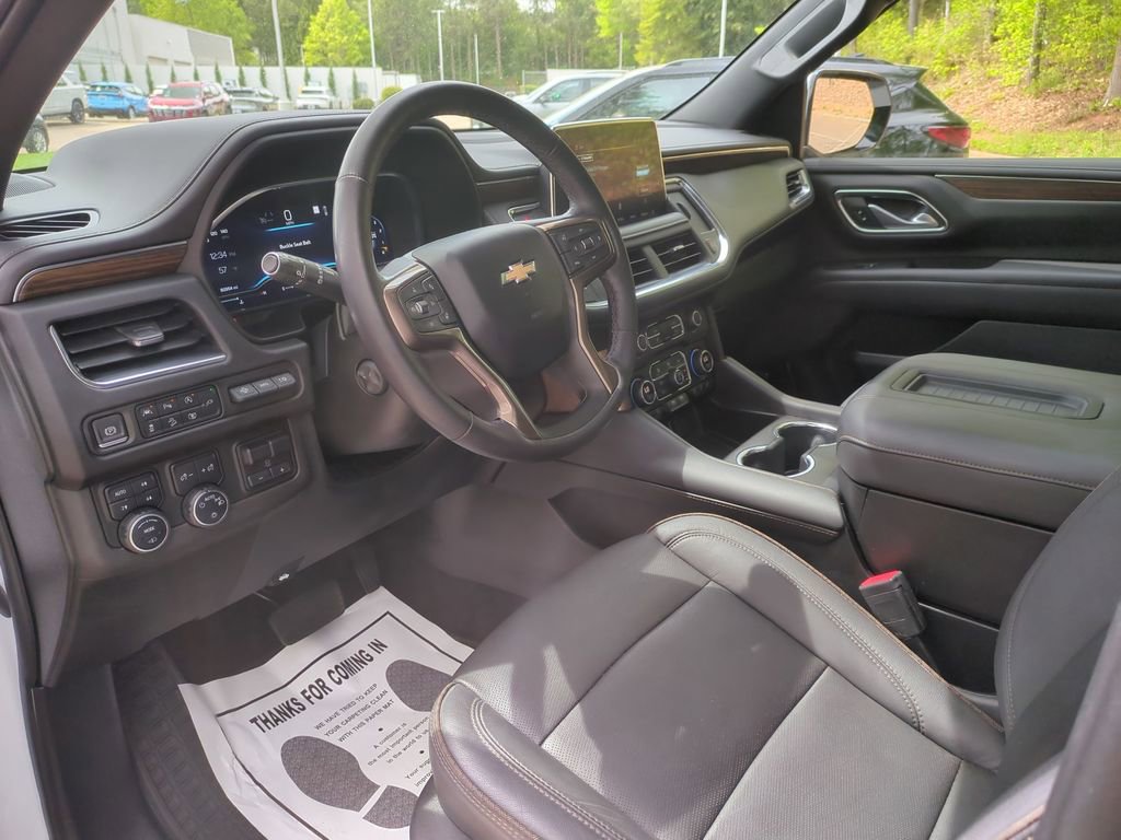 Used 2022 Chevrolet Tahoe High Country image 14