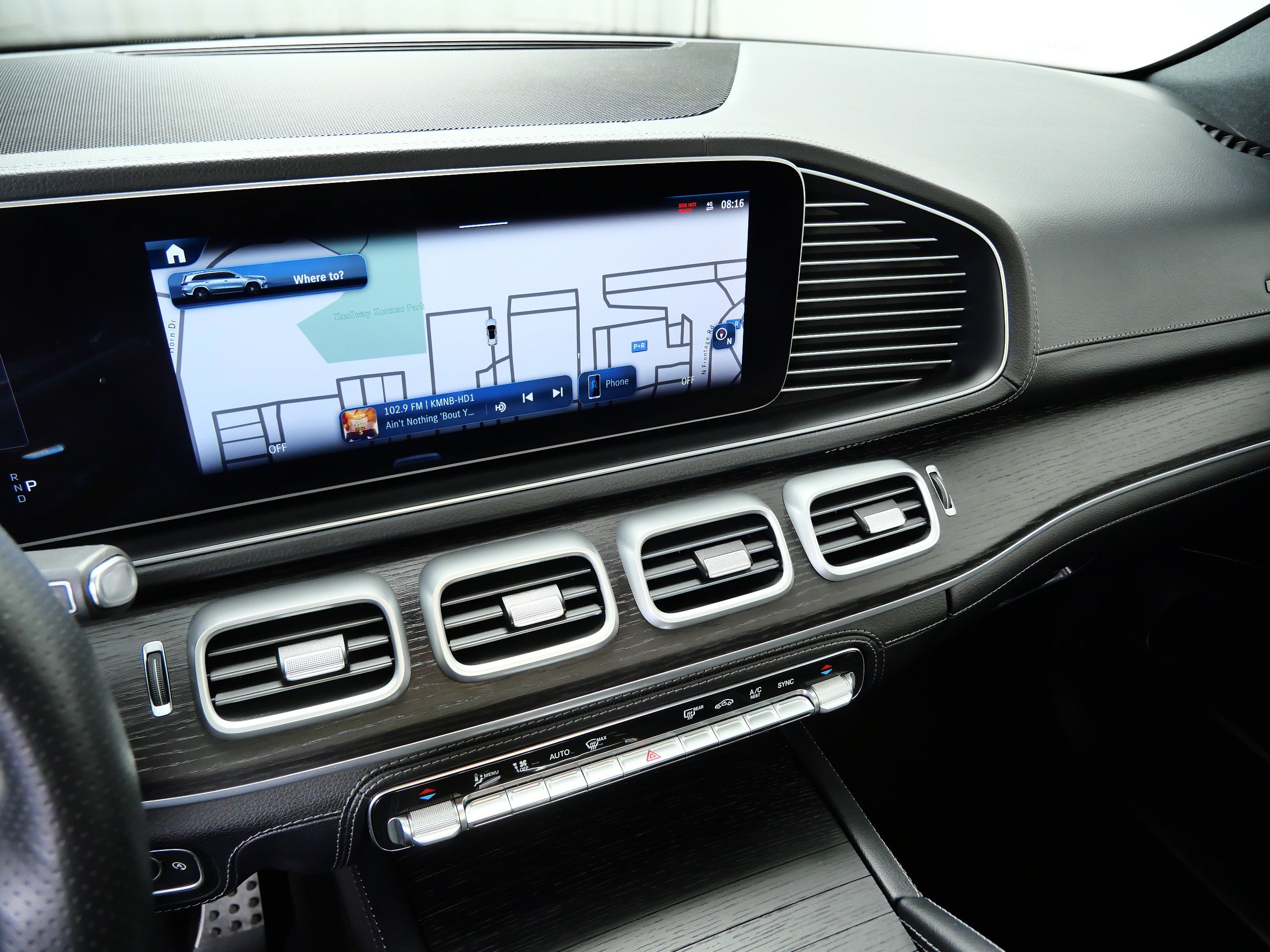 Used 2025 Mercedes-Benz GLS 450 4MATIC image 19